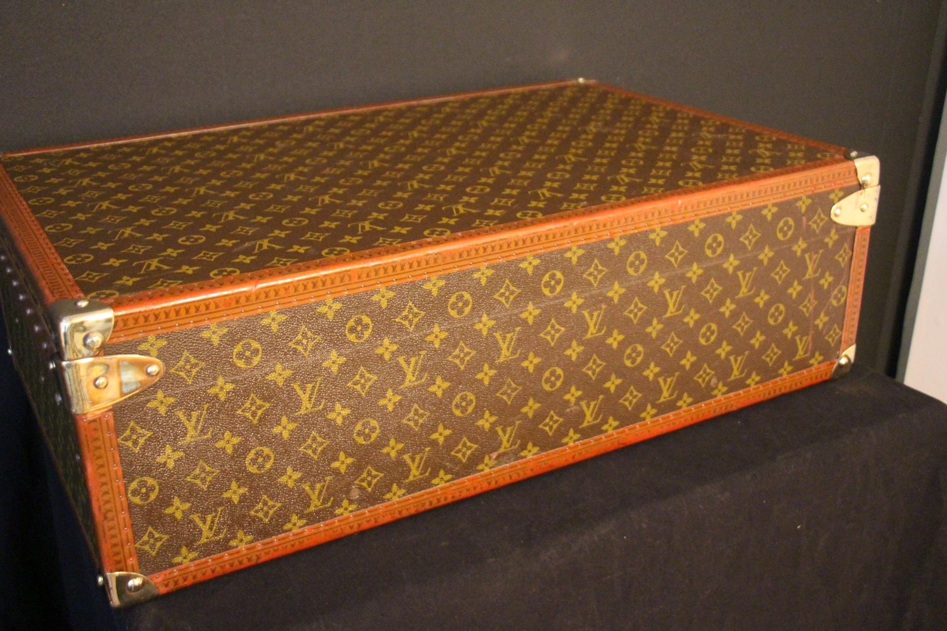  Louis Vuitton Suitcase, Alzer 70 Louis Vuitton Suitcase, Large Vuitton Suitcase For Sale 4