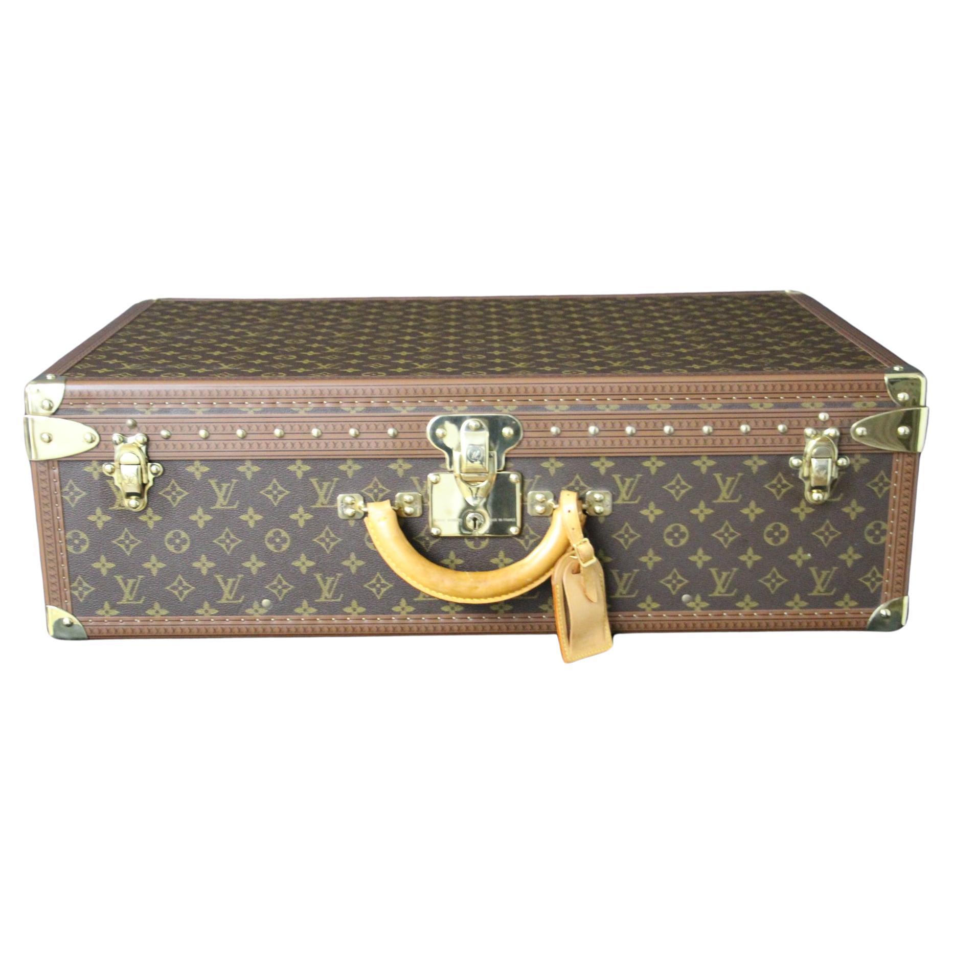  Louis Vuitton Suitcase, Alzer 70 Louis Vuitton Suitcase, Large Vuitton Suitcase For Sale