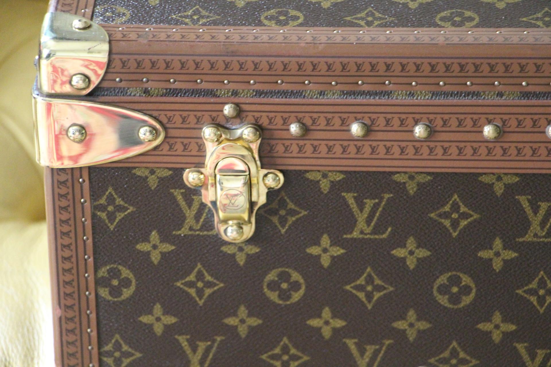 louis vuitton couch