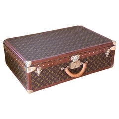  Louis Vuitton Suitcase, Alzer 70 Louis Vuitton Suitcase, Large Vuitton Suitcase
