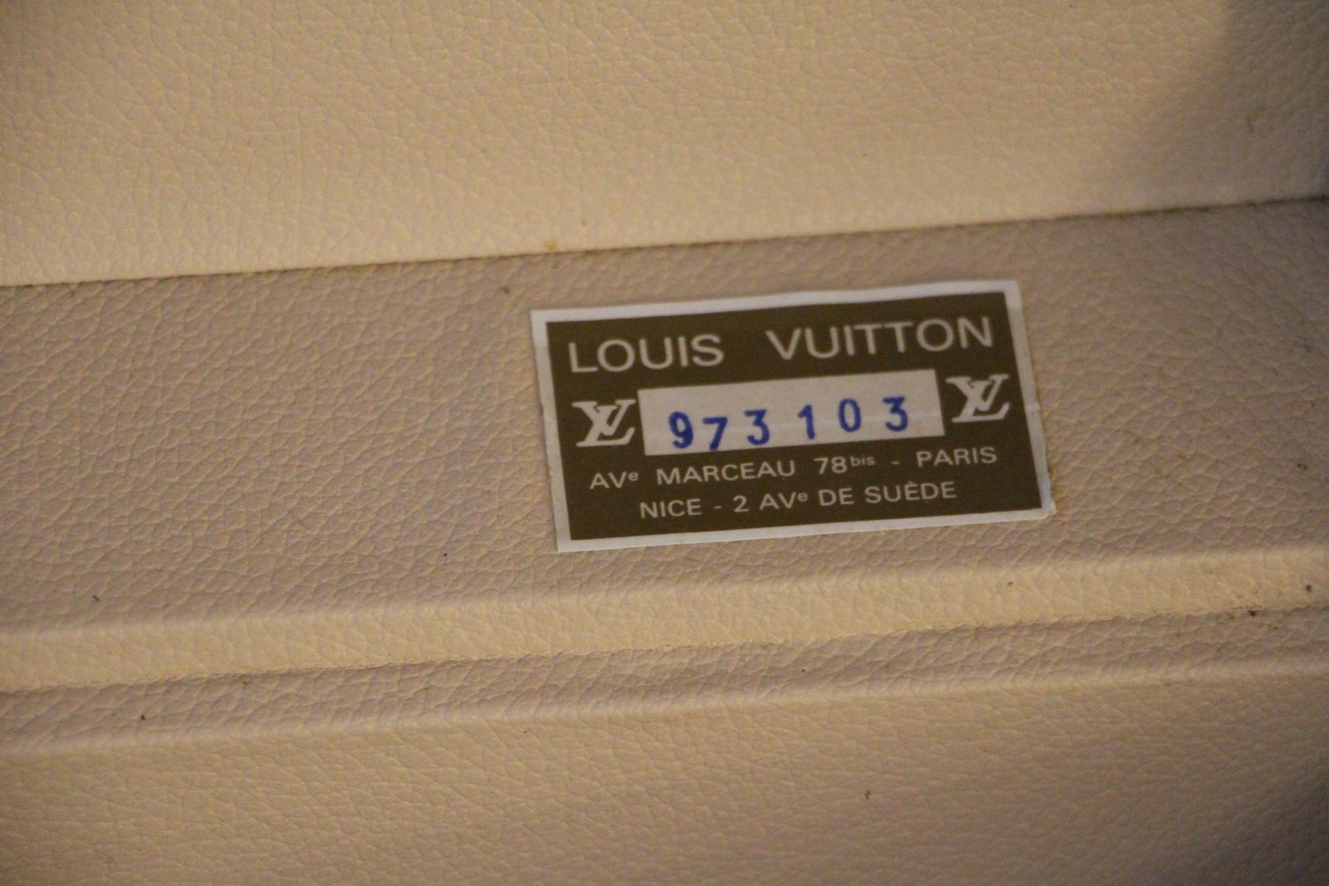 Louis Vuitton Suitcase, Alzer 80 Louis Vuitton Suitcase, Large Vuitton Suitcase 7