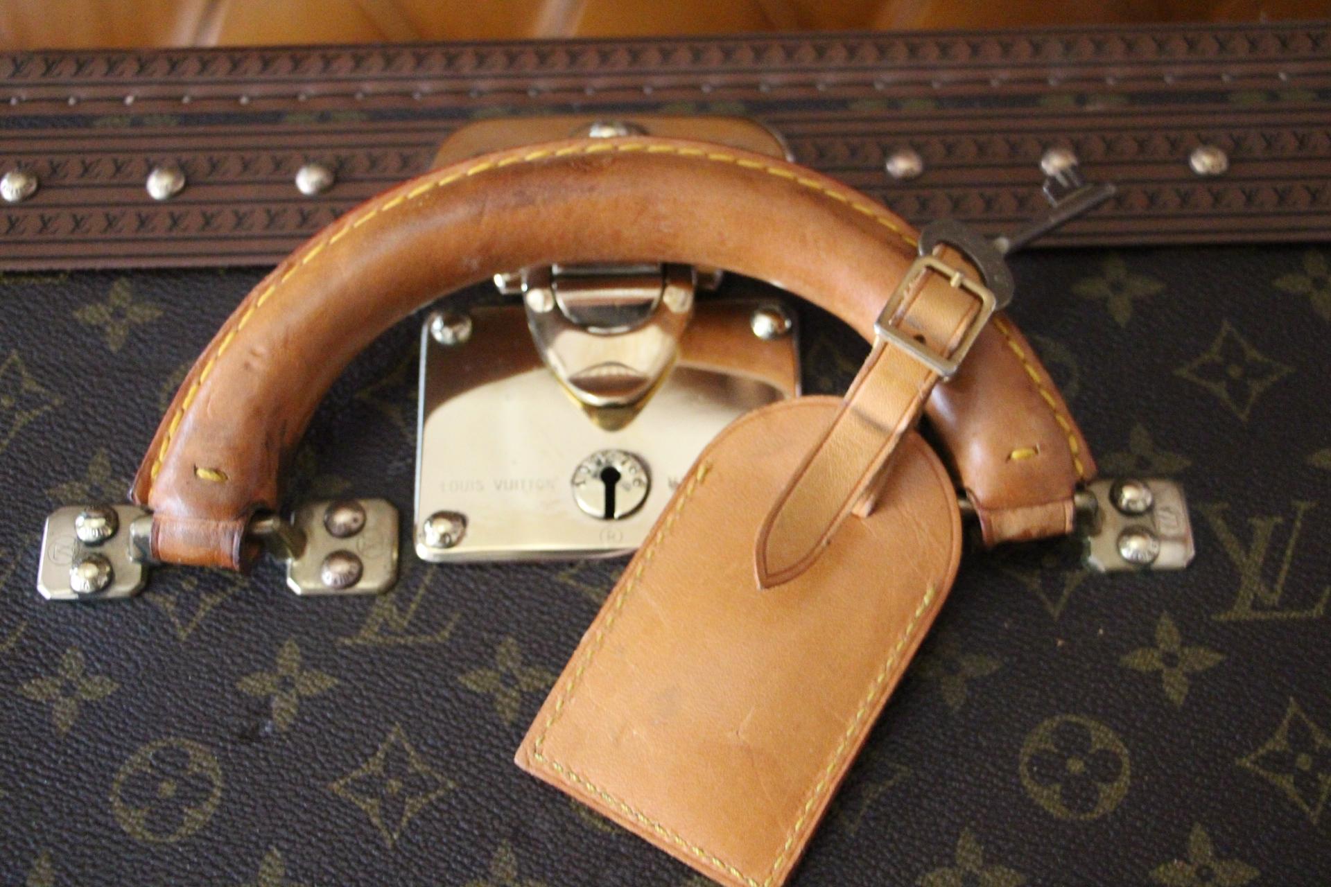 Women's or Men's Louis Vuitton Suitcase, Alzer 80 Louis Vuitton Suitcase, Large Vuitton Suitcase