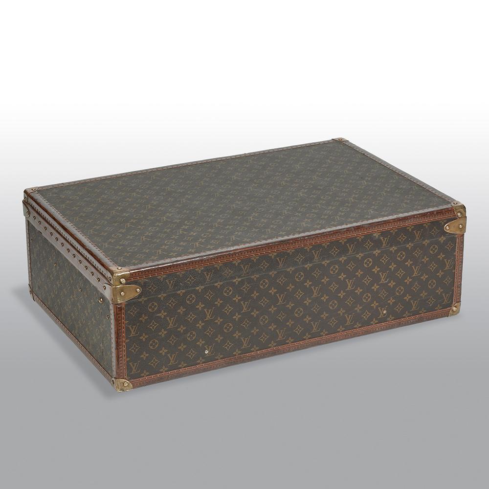 20th Century Louis Vuitton Suitcase Alzer 80 Monogram For Sale