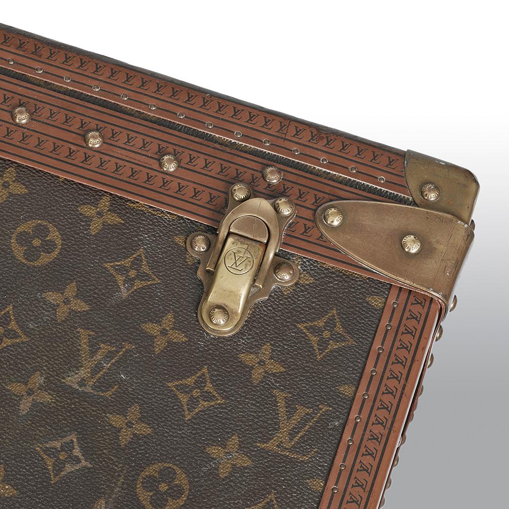 Brass Louis Vuitton Suitcase Alzer 80 Monogram For Sale