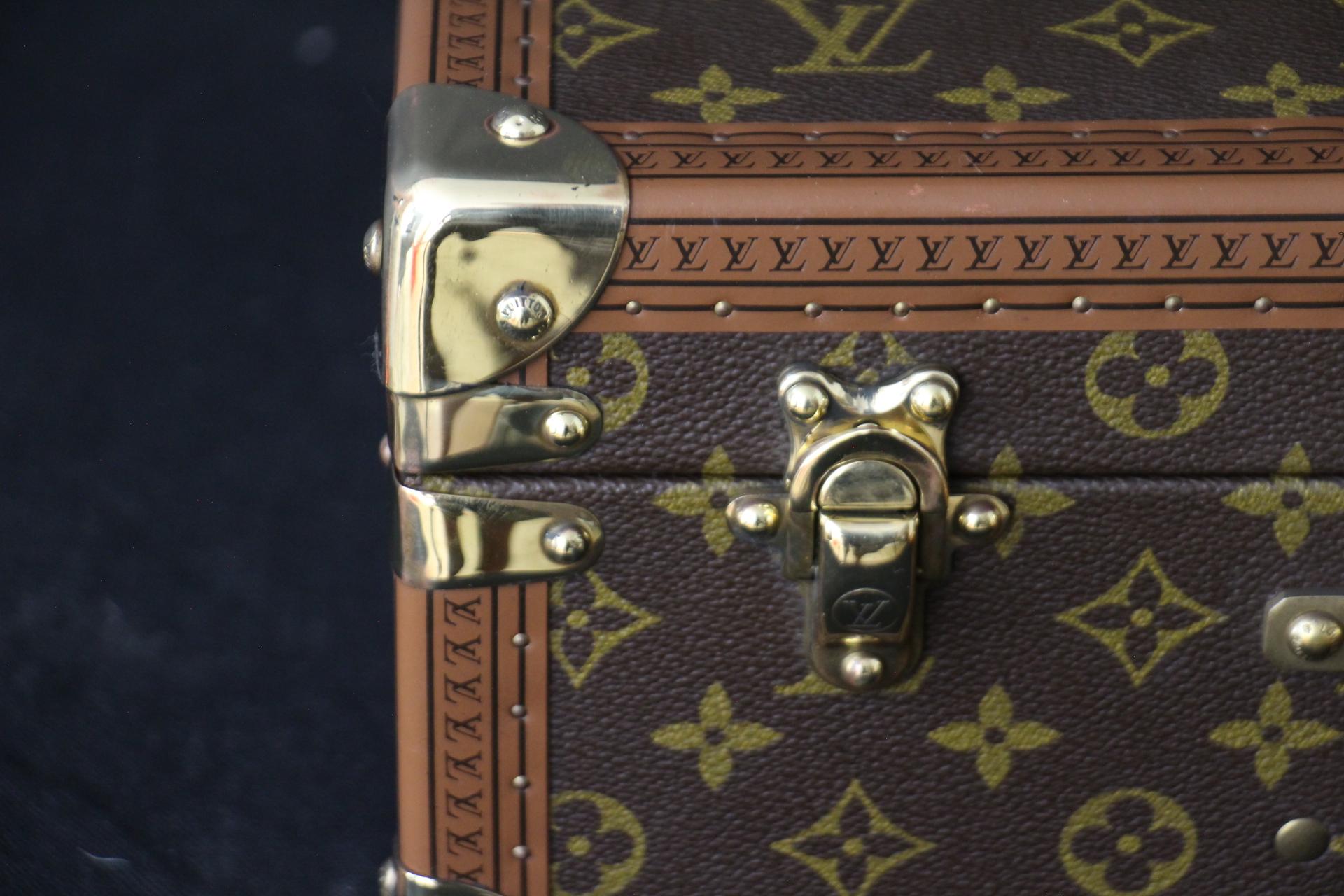 Women's or Men's Louis Vuitton Suitcase, Cotteville 45 Louis Vuitton Suitcase