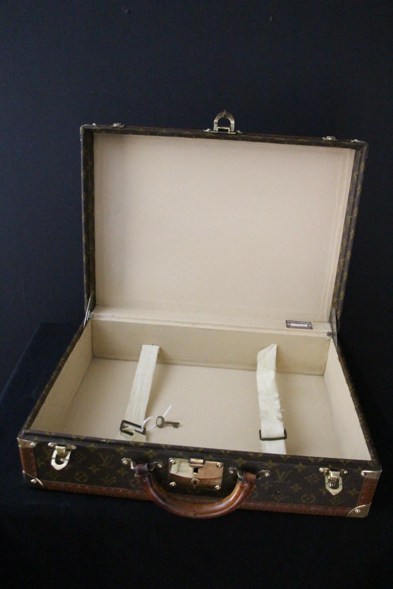 Louis Vuitton Suitcase, Cotteville 50 Louis Vuitton Suitcase For Sale 13