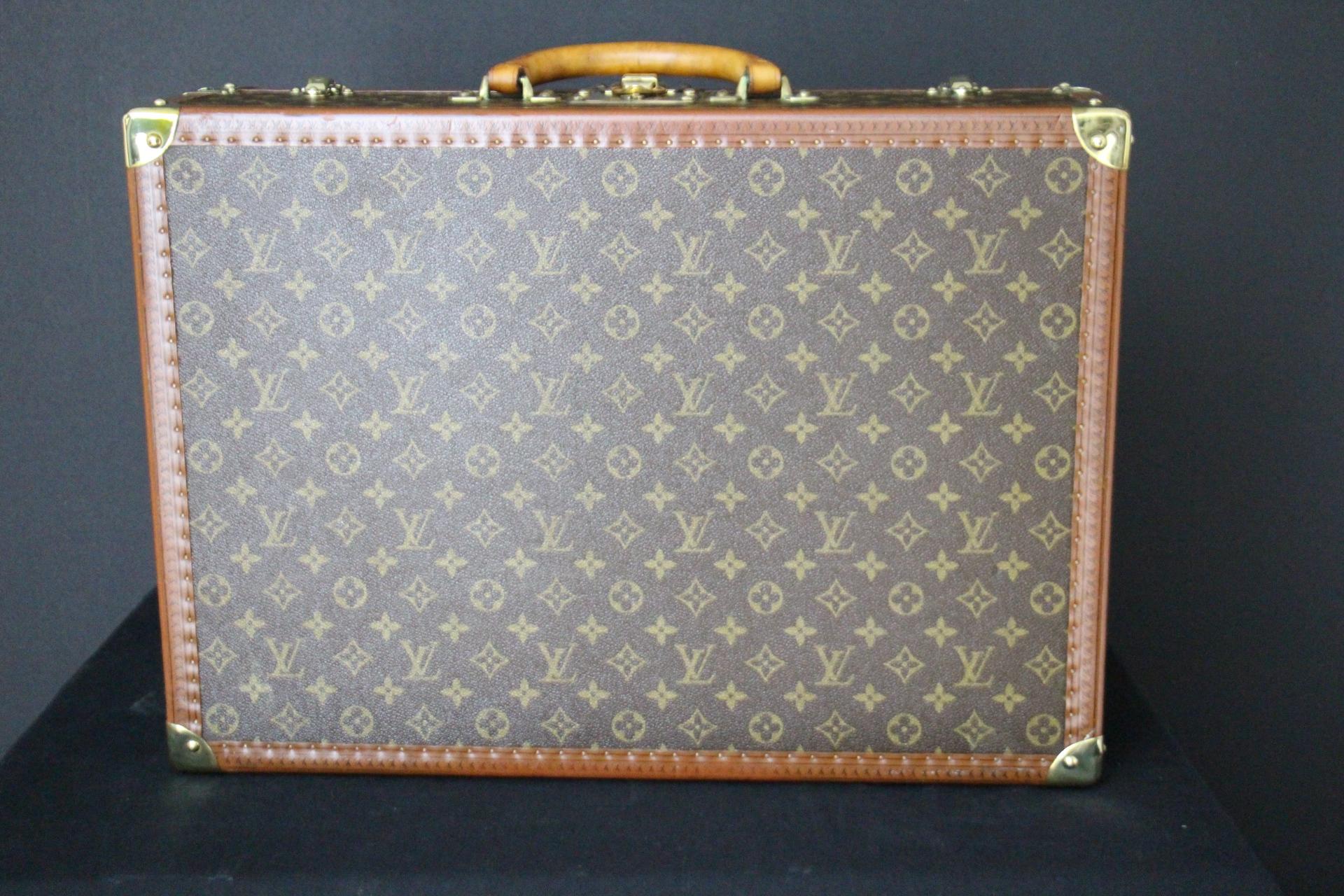 Louis Vuitton Suitcase, Cotteville 55 Louis Vuitton Suitcase For Sale 6