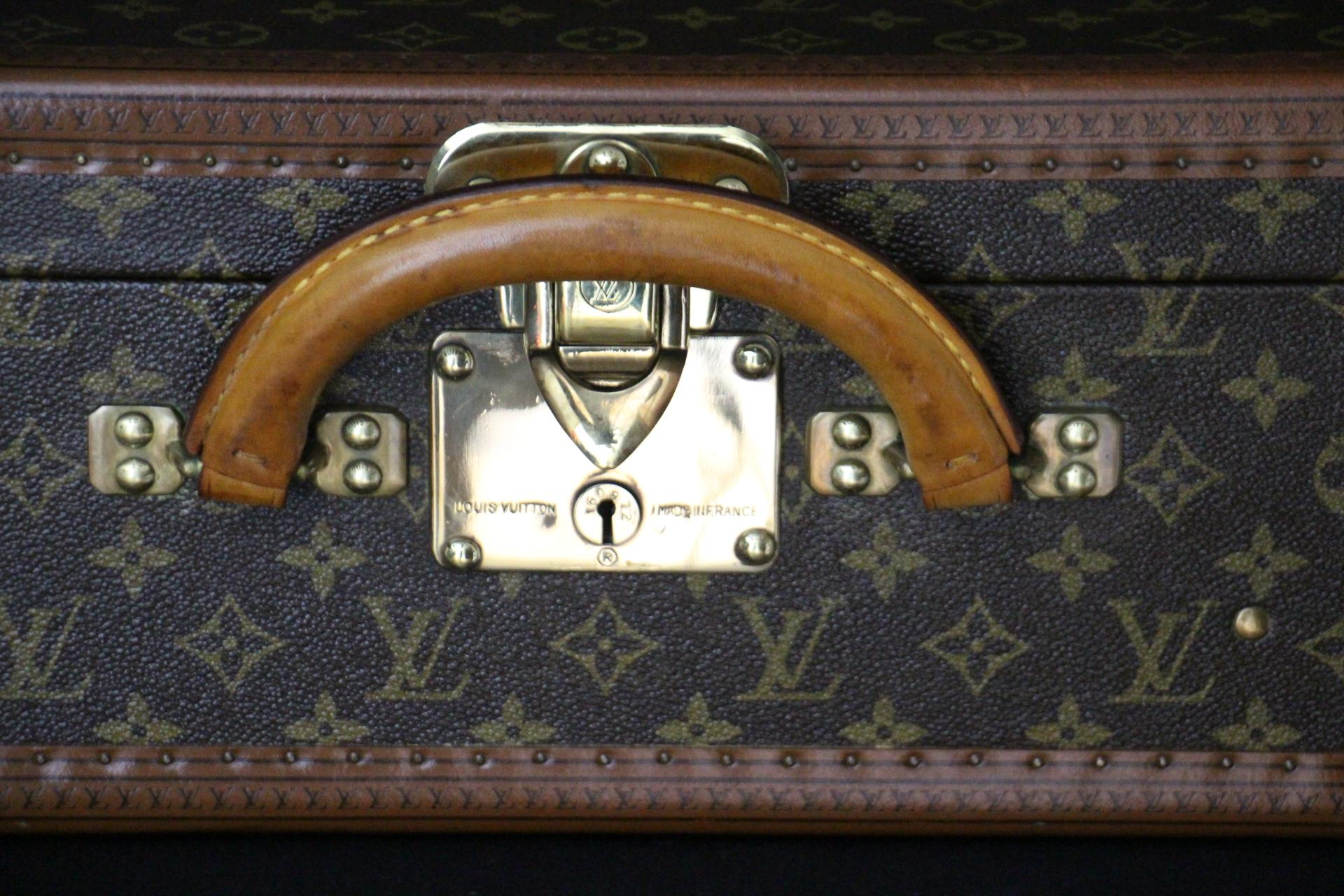 Louis Vuitton Suitcase, Cotteville 55 Louis Vuitton Suitcase For Sale 7