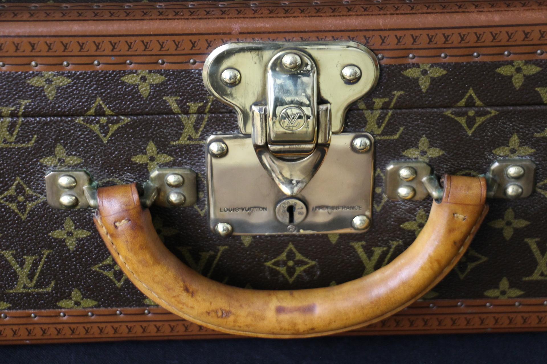 Women's or Men's Louis Vuitton Suitcase, Cotteville 55 Louis Vuitton Suitcase For Sale