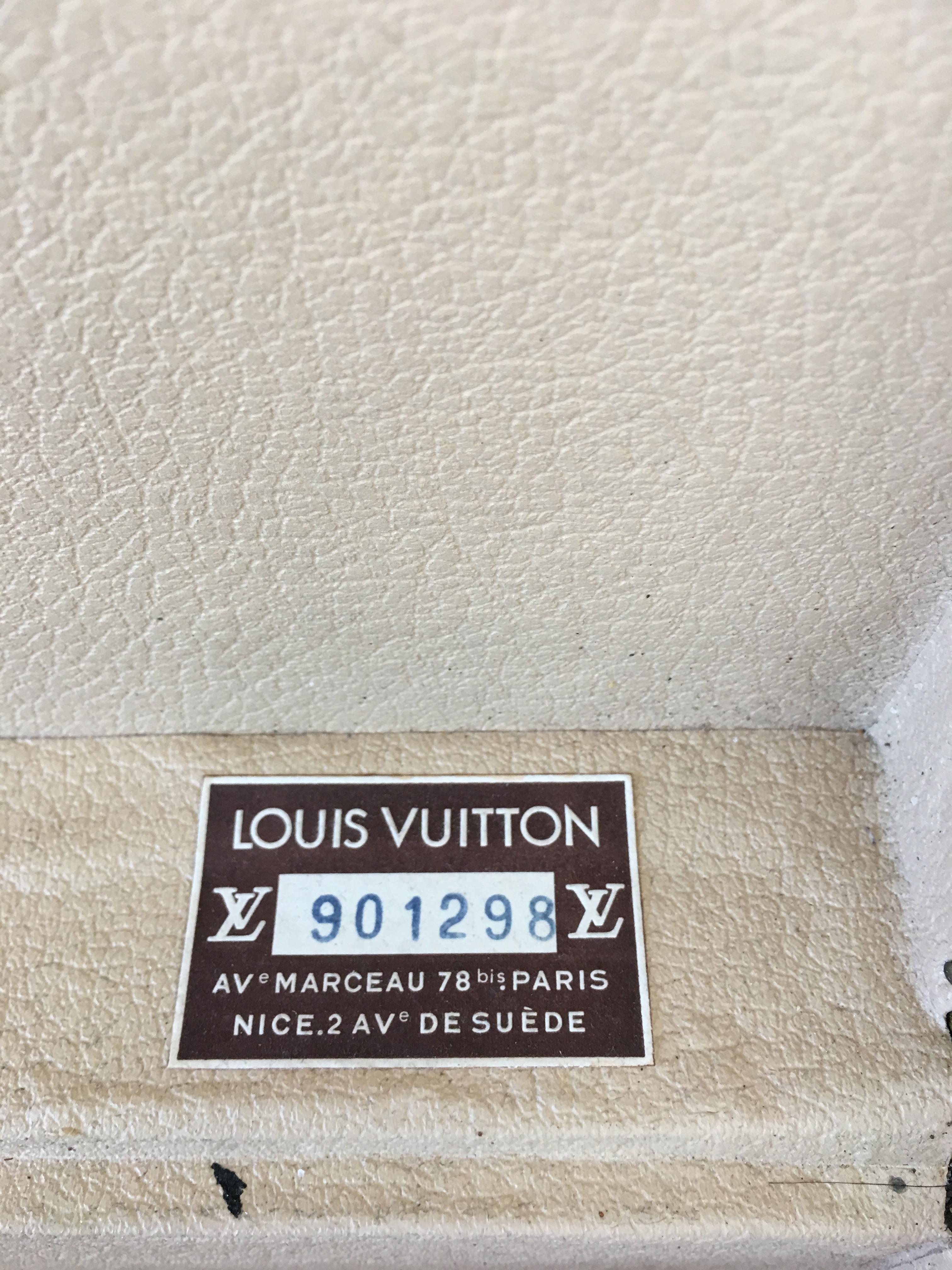 Louis Vuitton Suitcase In Good Condition In Los Angeles, CA