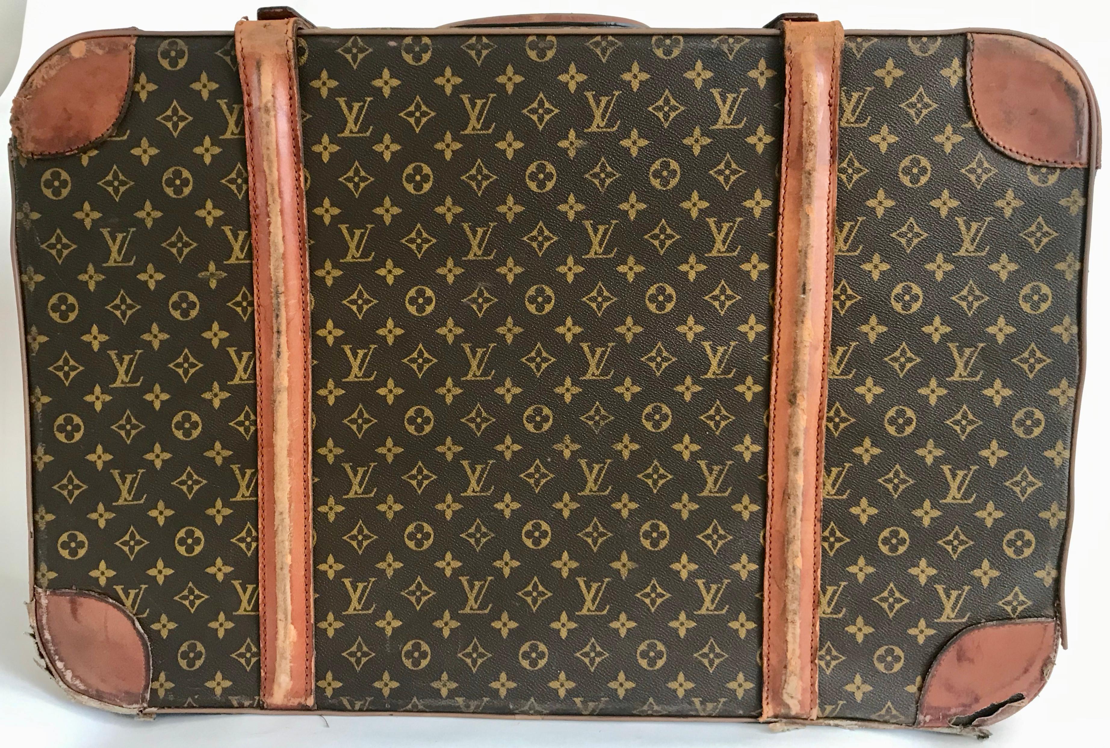 French Louis Vuitton Suitcase, France, 1970s For Sale