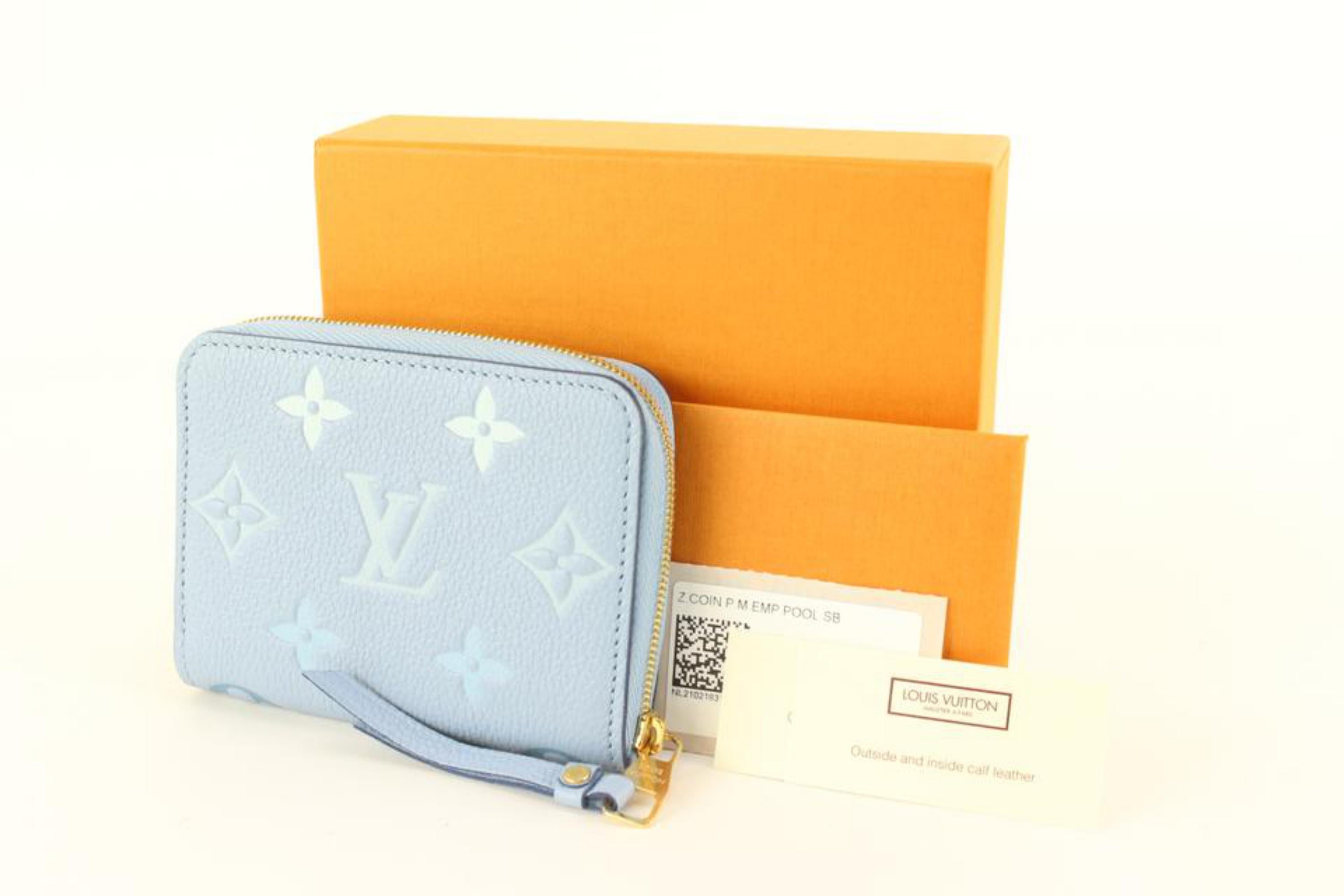 Women's Louis Vuitton Summer Blue Empreinte Monogram Giant By The Pool Zippy Coin 4lk8