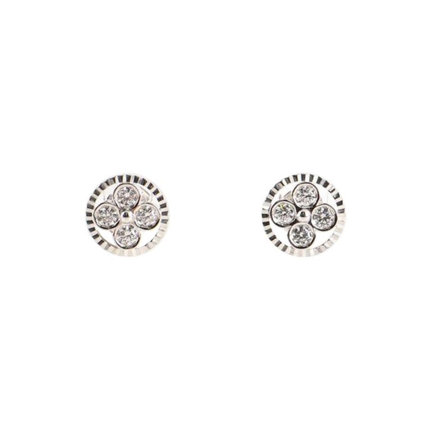 Sold at Auction: Louis Vuitton 18k Gold Diamond MOP Color Blossom Earrings