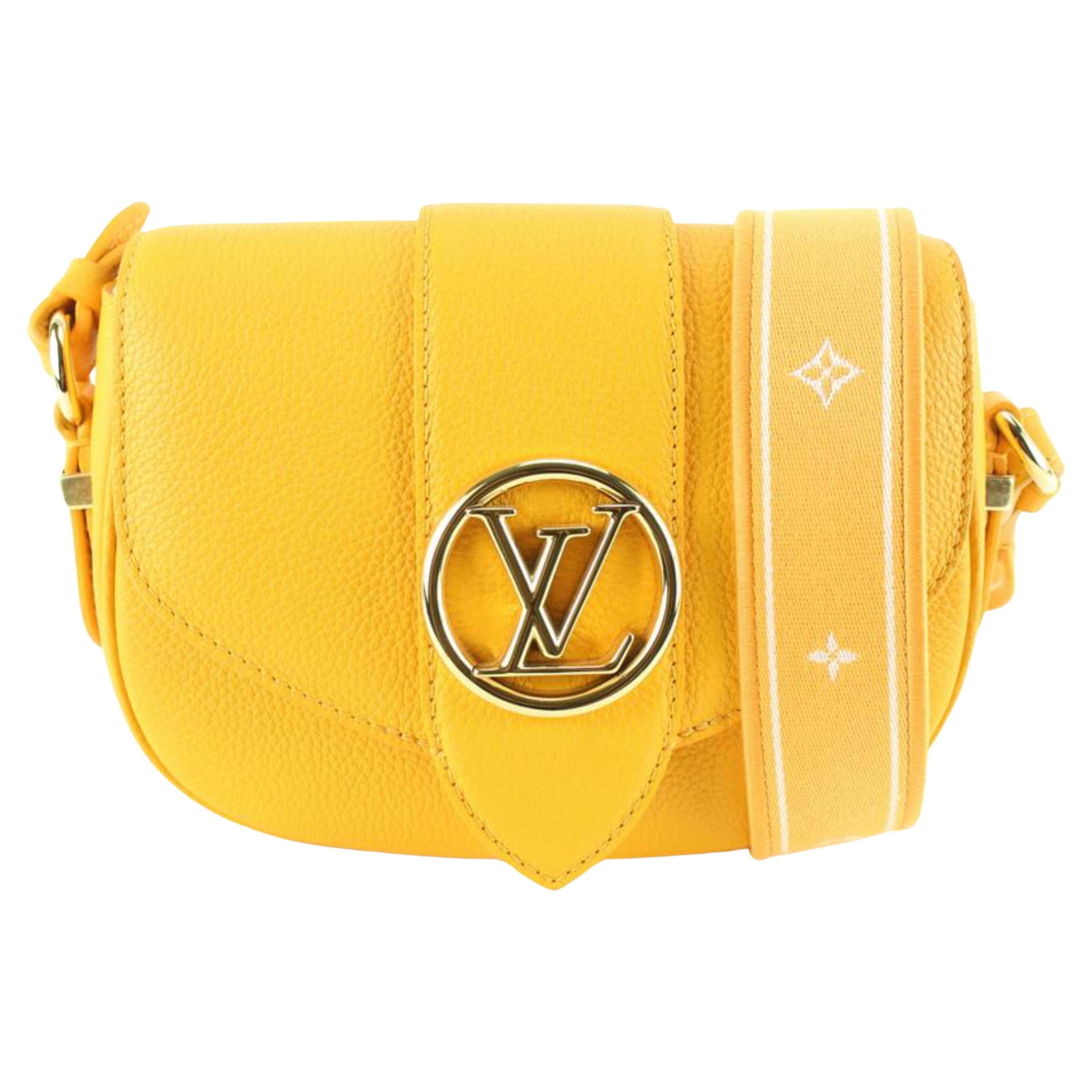 Louis Vuitton LV Pont 9 Soft Bag Leather MM For Sale at 1stDibs