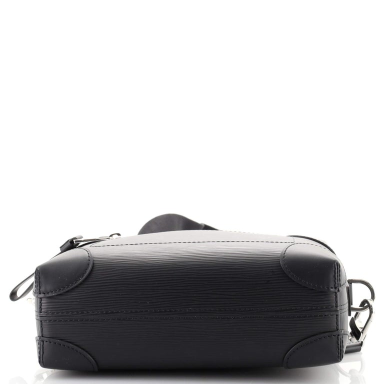 Louis Vuitton Supple Trunk Messenger Epi Leather