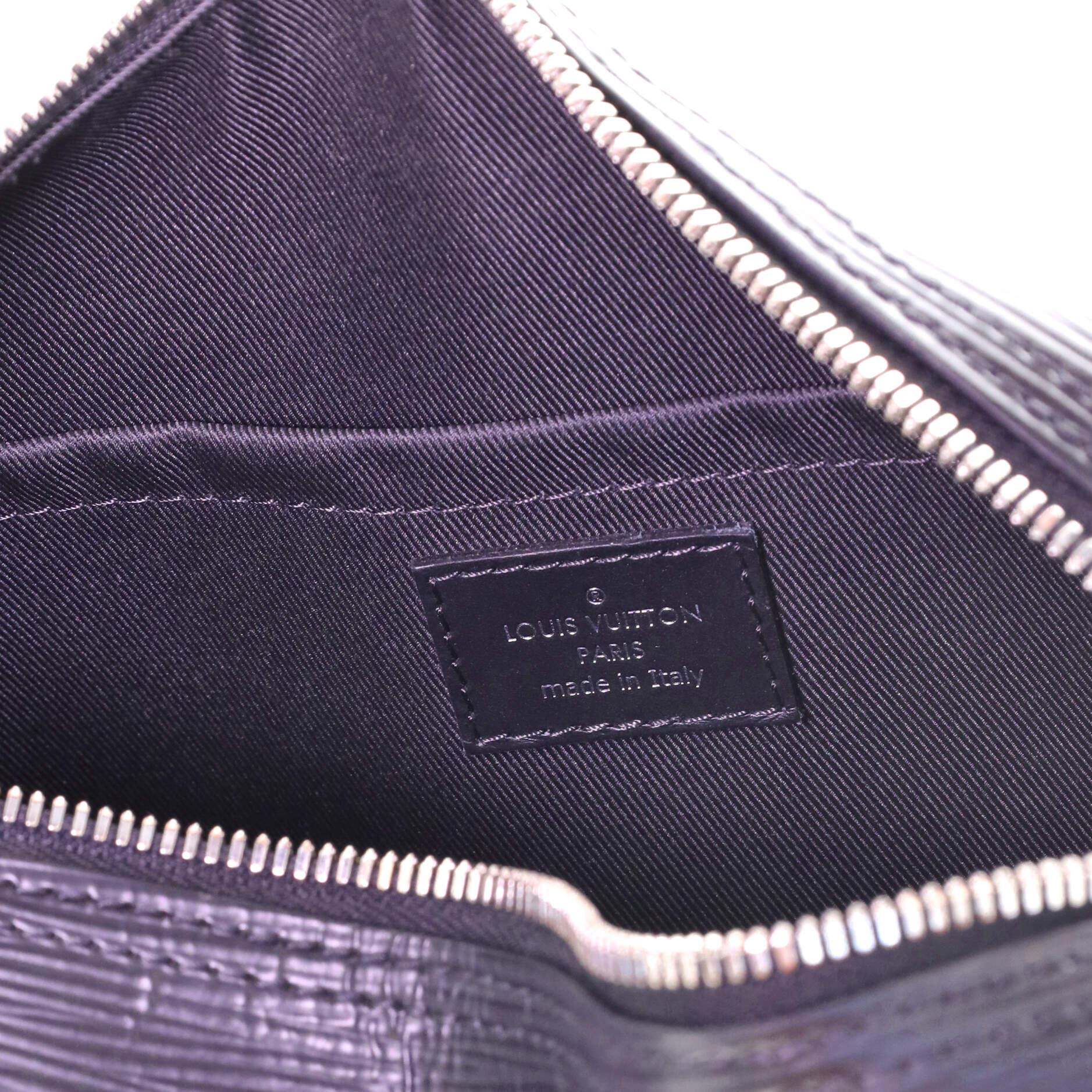 Women's or Men's Louis Vuitton Supple Trunk Messenger Epi Leather