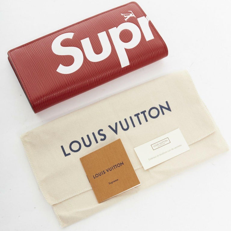 LOUIS VUITTON SUPREME 2017 Brazza red epi leather vertical organizer wallet For Sale at 1stdibs
