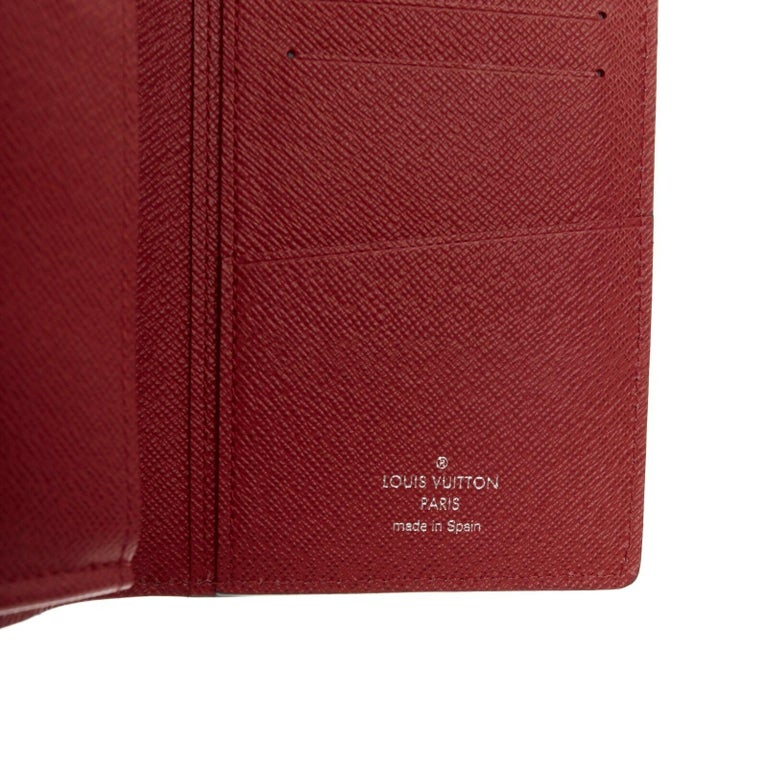 LOUIS VUITTON SUPREME 2017 Brazza red epi leather vertical organizer wallet For Sale at 1stdibs