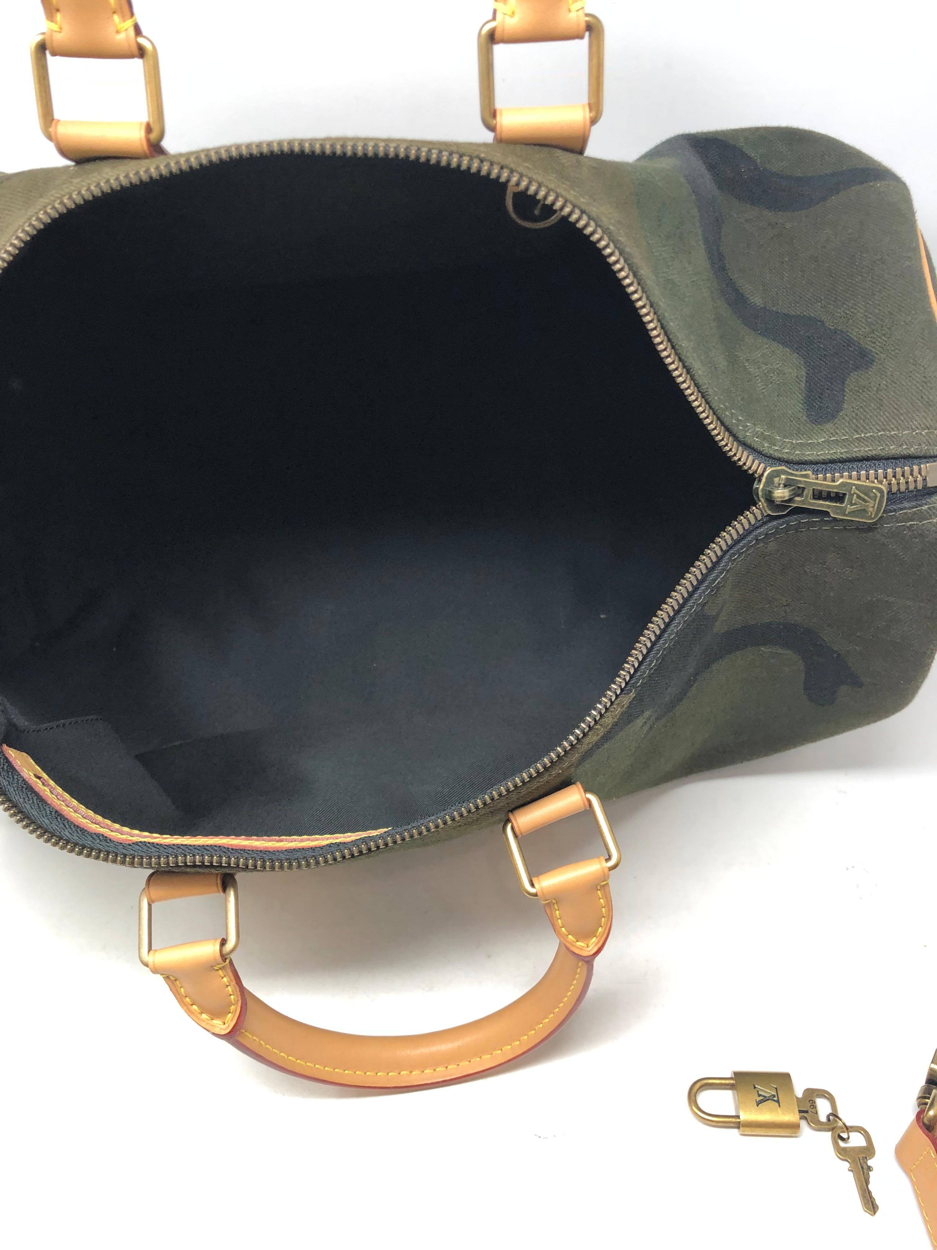 Louis Vuitton Supreme Camouflage Keepall 45 In Excellent Condition In Athens, GA