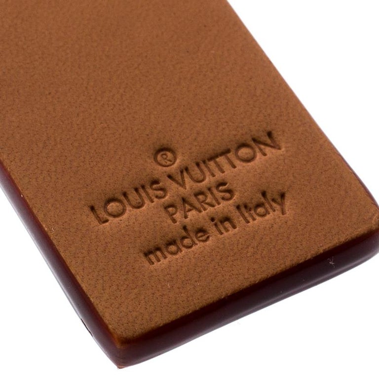 Louis Vuitton Supreme Logo Brown Leather Key Ring / Keychain For Sale at  1stDibs  louis vuitton x supreme keychain, supreme lv keychain, supreme  louis vuitton keychain