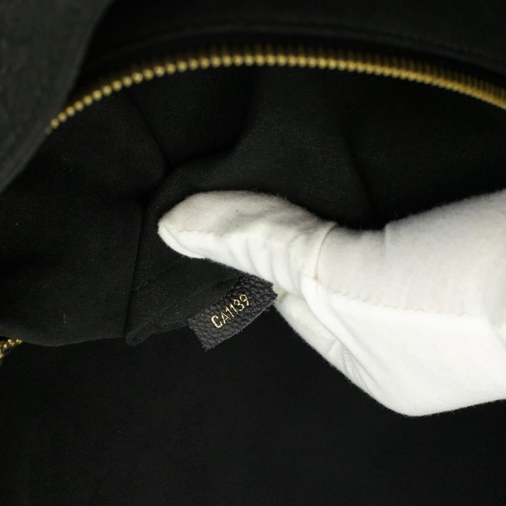 Louis Vuitton, Surène in black leather 2