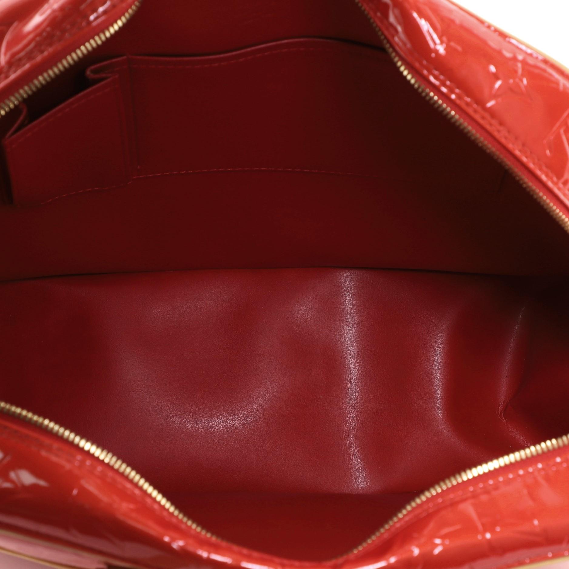 Women's or Men's Louis Vuitton Sutton Handbag Monogram Vernis
