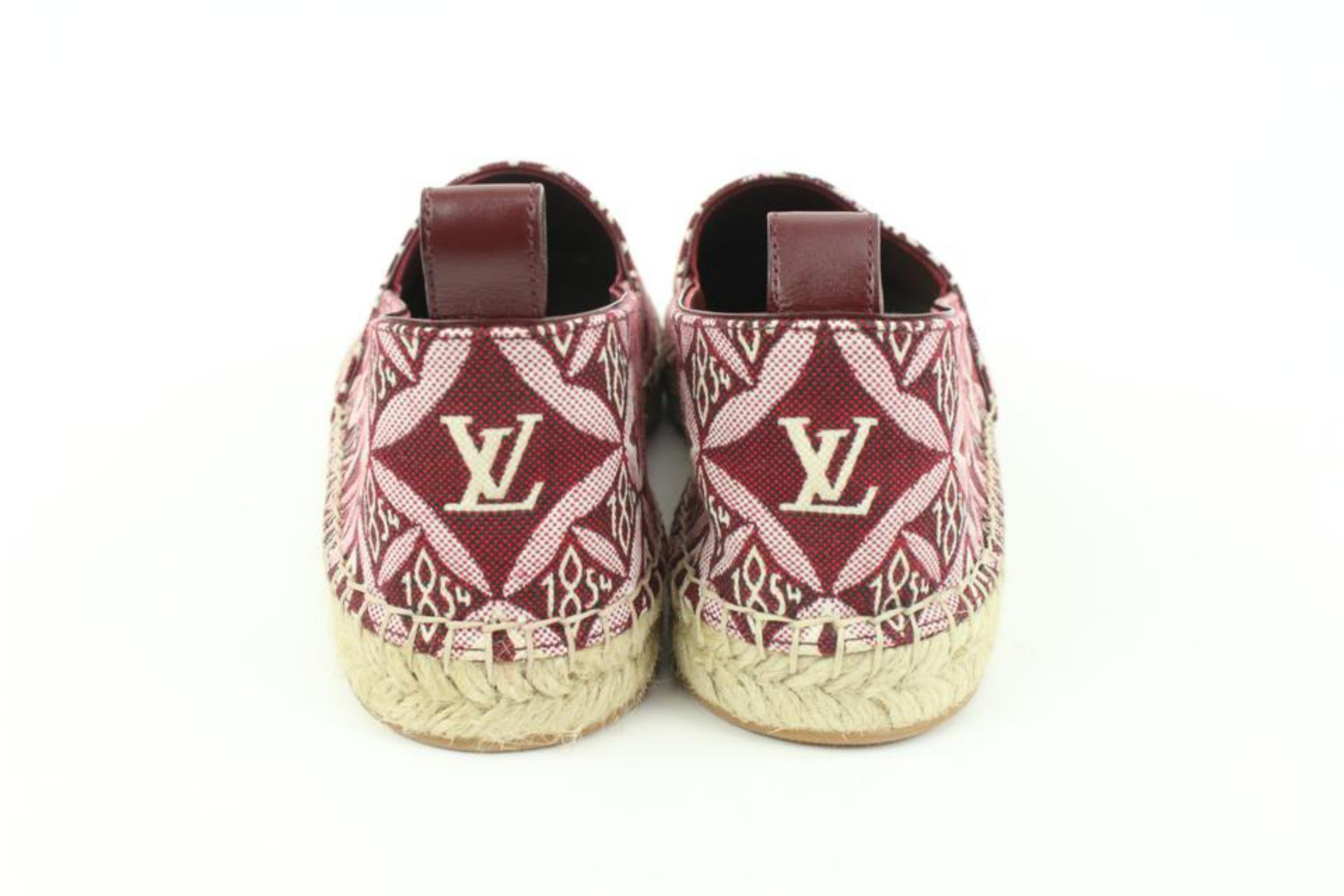 Louis Vuitton Sz 39.5 Burgundy Since 1854 Starboard Flat Espadrille s27lv99 In New Condition For Sale In Dix hills, NY