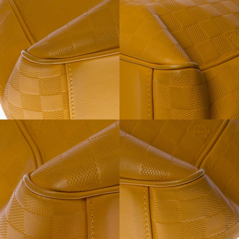 Louis Vuitton Tadao Shoulder bag in Yellow empreinte leather, black silver metal For Sale 5