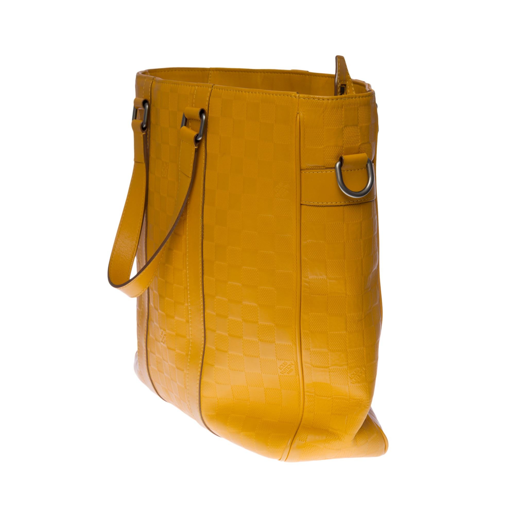 louis vuitton all metal bag