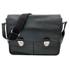 Louis Vuitton Taiga Alexei Messenger Bag - '00s