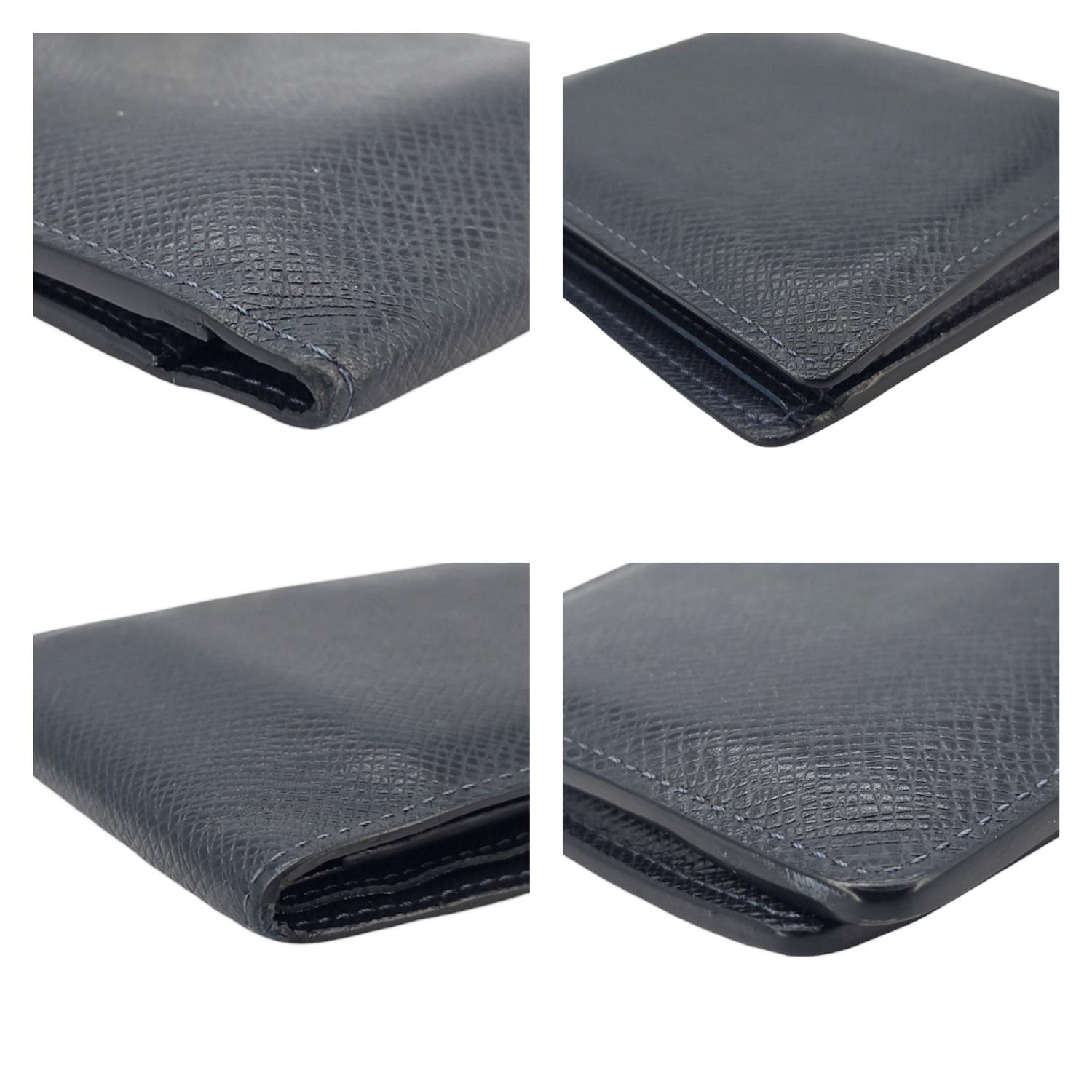 Louis Vuitton - Portefeuille Taiga bifold multiple en vente 5