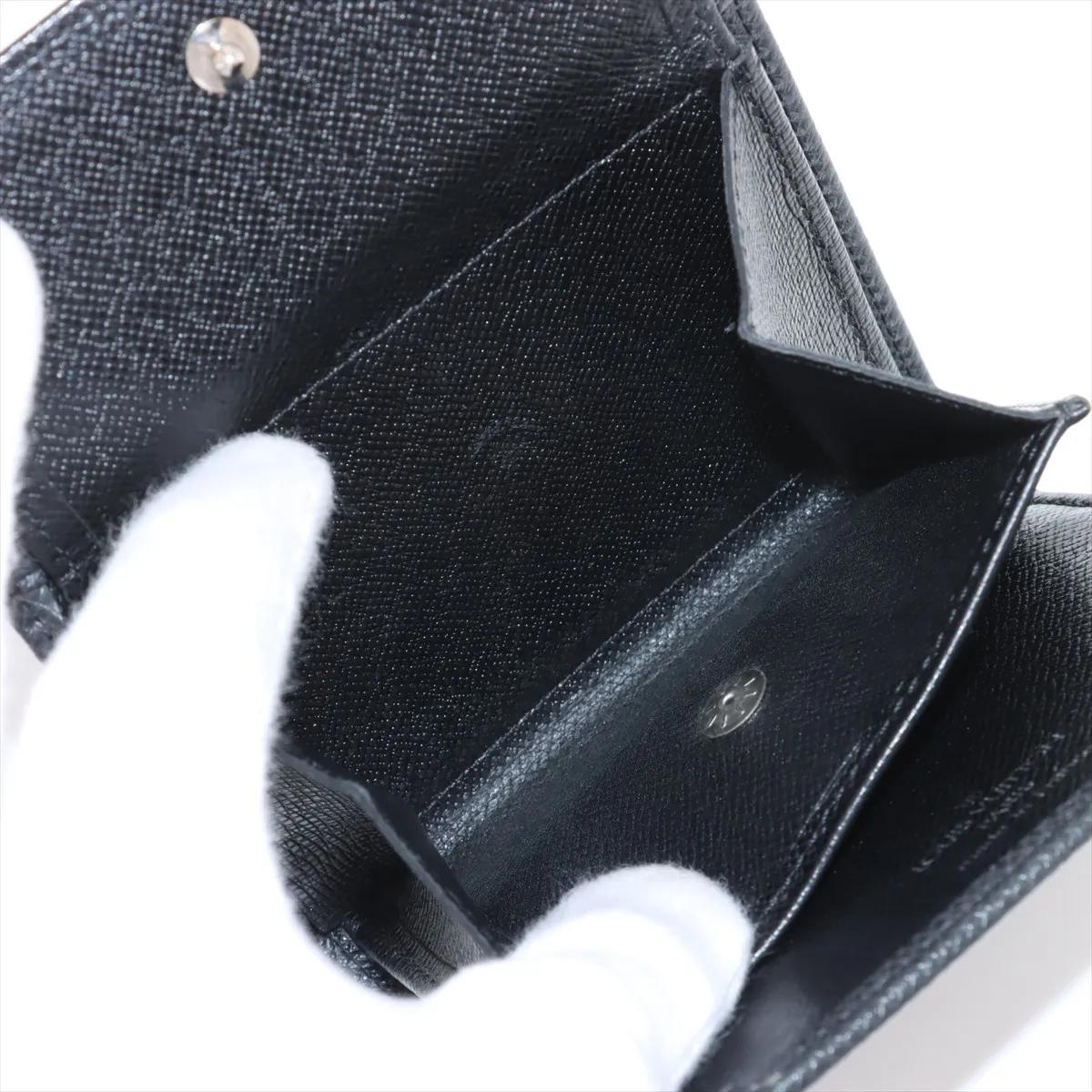 Louis Vuitton Taiga Compact Wallet Black in vendita 1