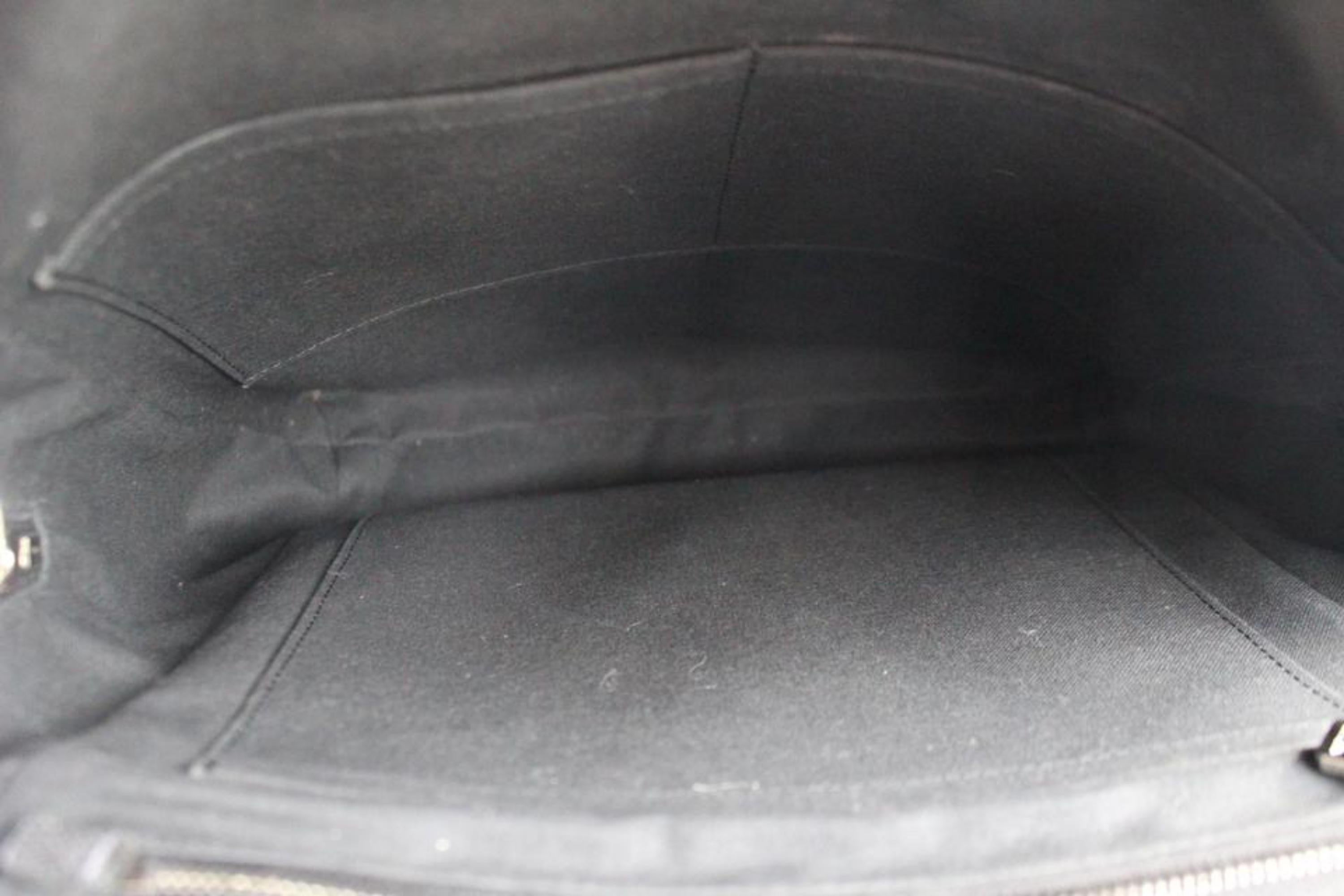 Women's Louis Vuitton Taiga Grigori 5lr0301 Black Leather Backpack For Sale