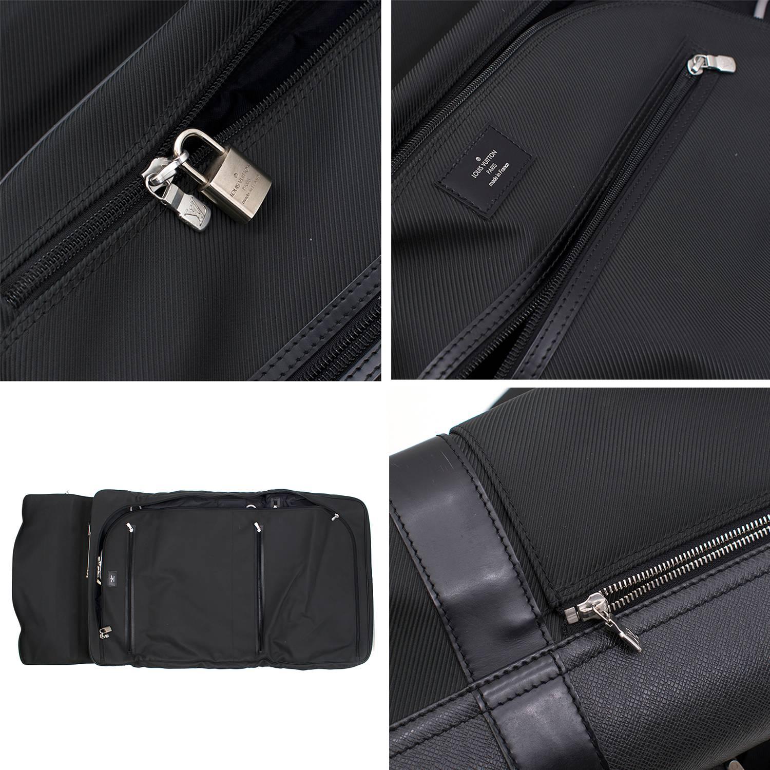 Louis Vuitton Taiga Leather Garment Bag For Sale 1