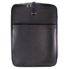 Louis Vuitton Taiga Leather Pegase 55 Black Trolly Suitcase