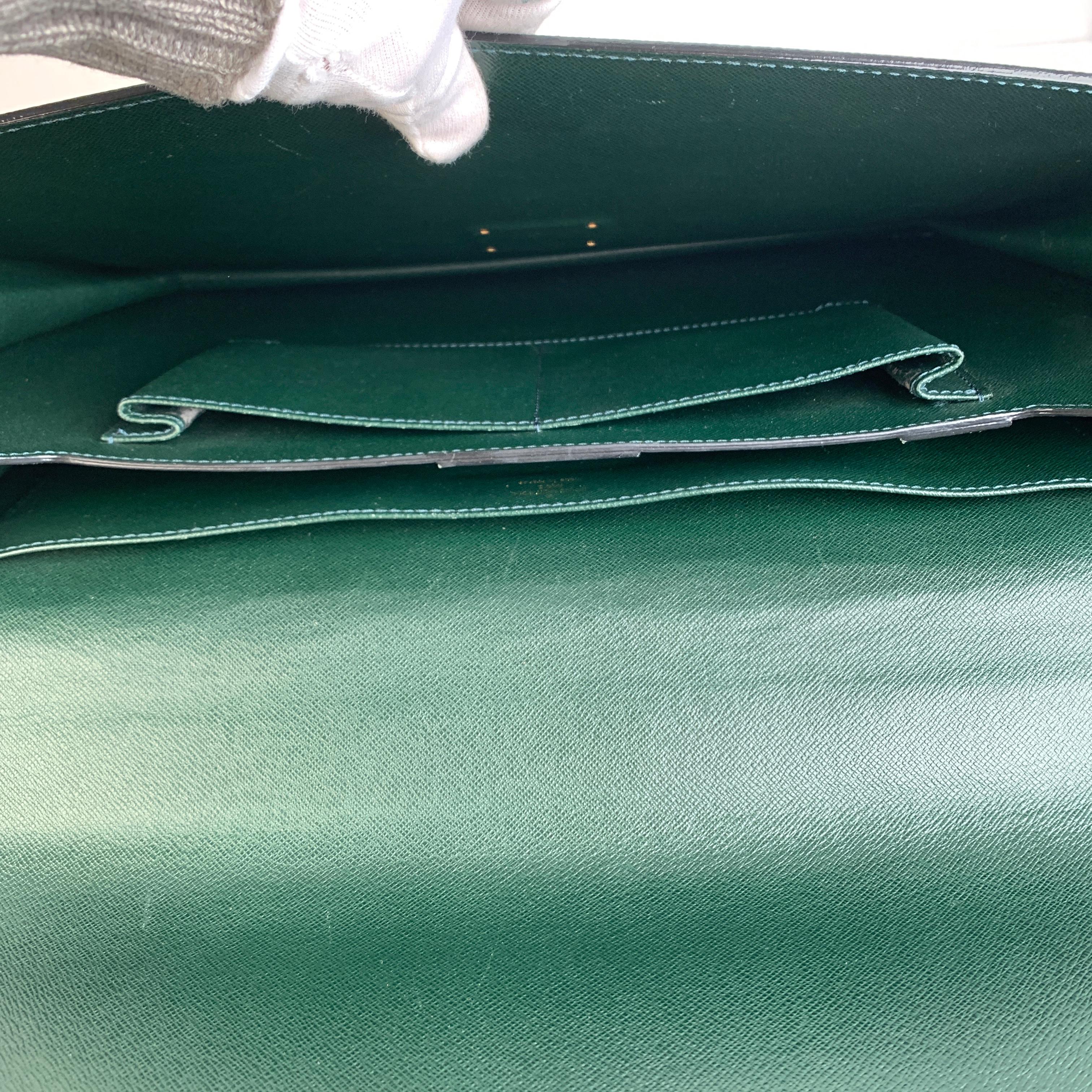 Louis Vuitton Taiga Leather Robusto 2 Compartments Briefcase MI0928 3