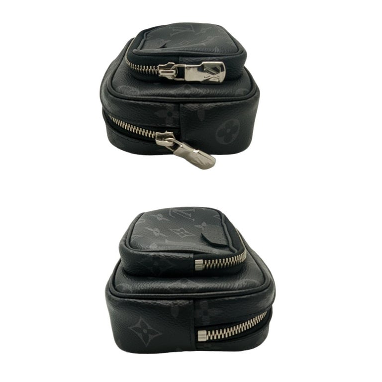 Louis Vuitton Taiga Neo Pavel Pouch - Grey Clutches, Handbags - LOU802330