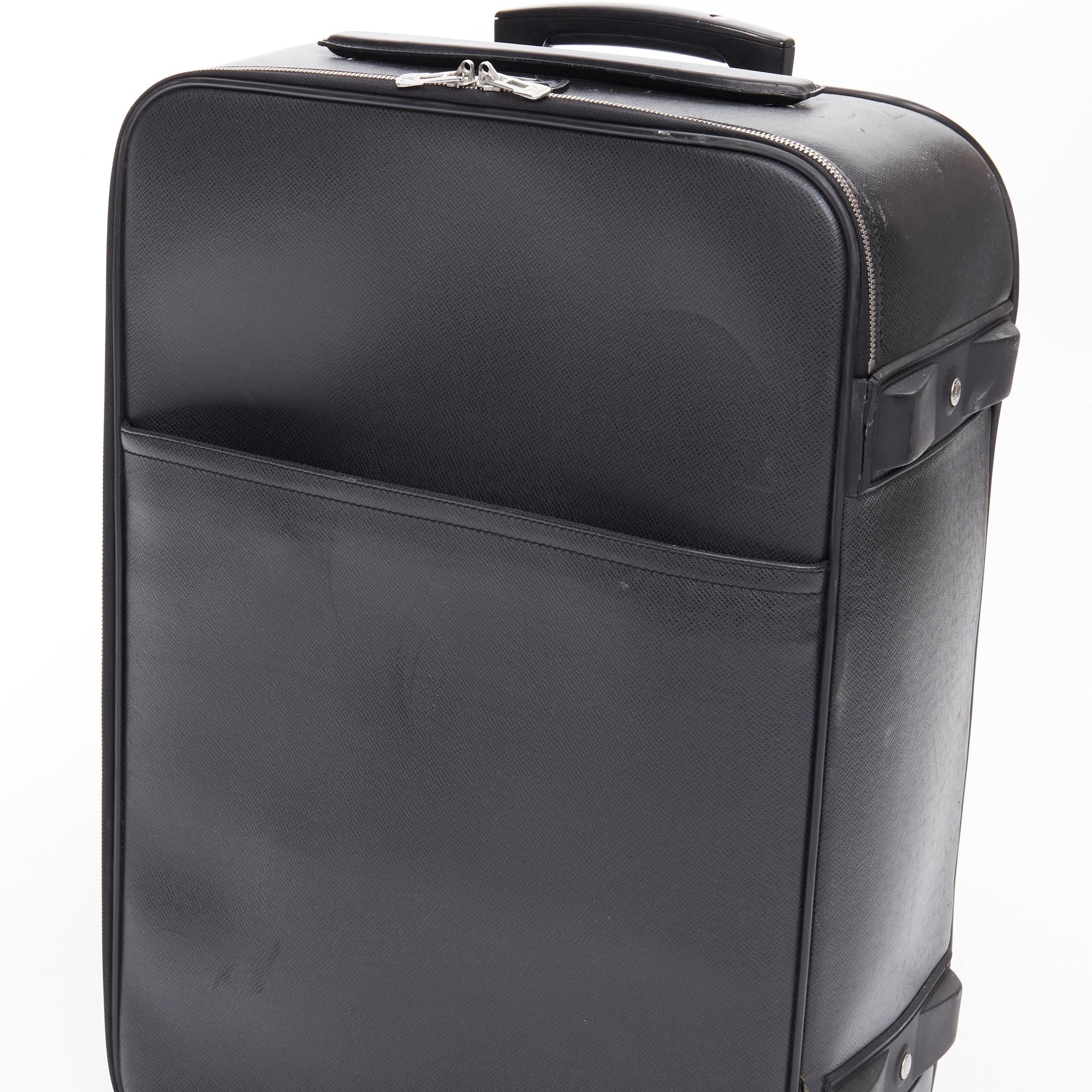 Women's LOUIS VUITTON Taiga Pegase 60 Business black rolling suitcase luggage