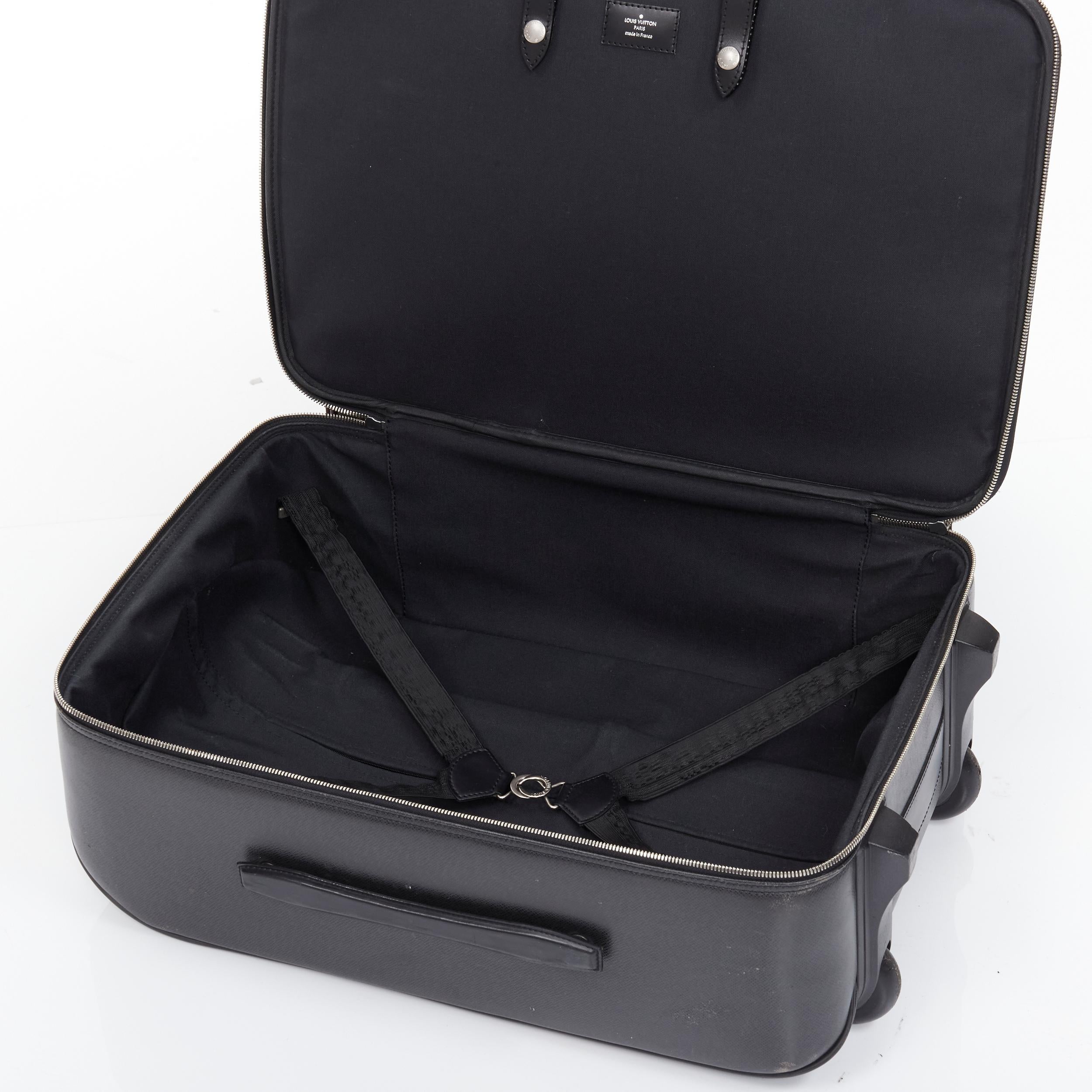LOUIS VUITTON Taiga Pegase 60 Business black rolling suitcase luggage 3
