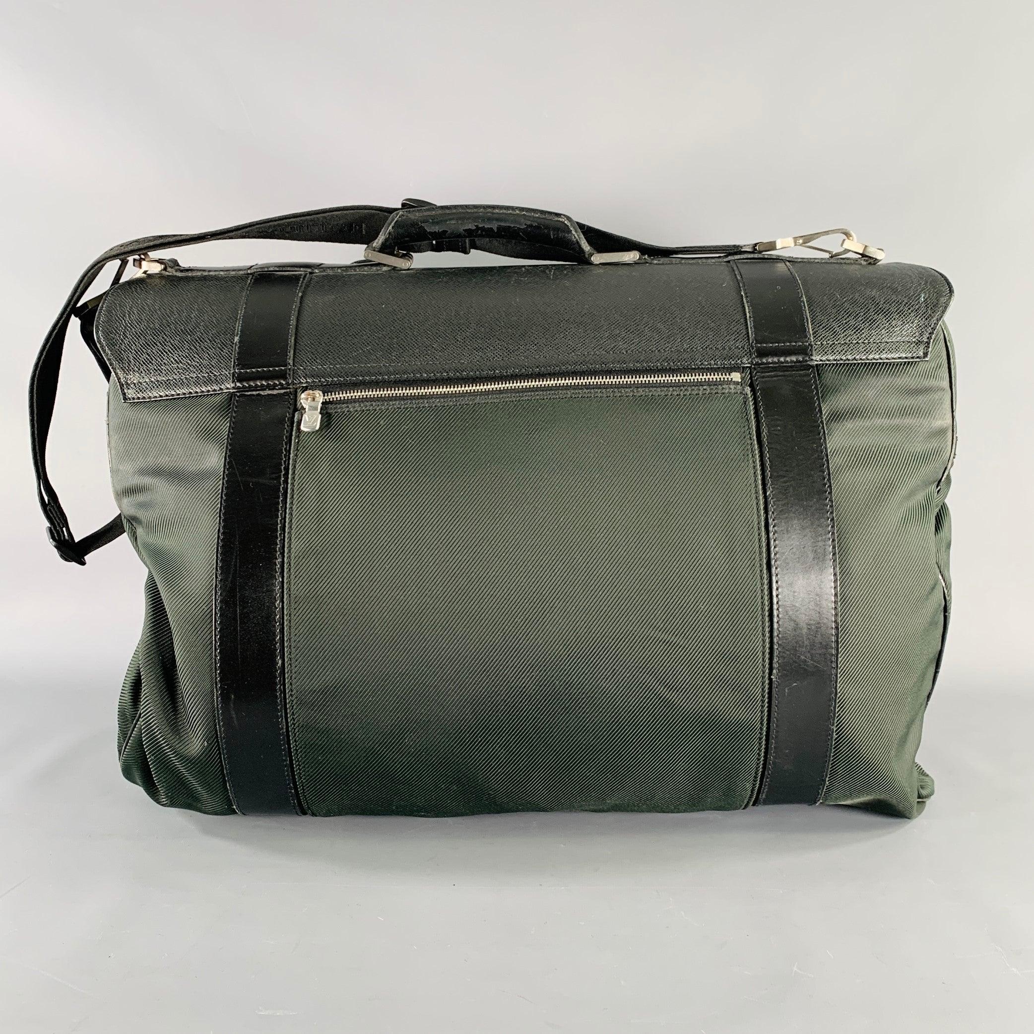 LOUIS VUITTON Taiga Portable Gibeciere Ardoise Green Black Two Tone Nylon Leather Travel Suitcase Bag For Sale 1