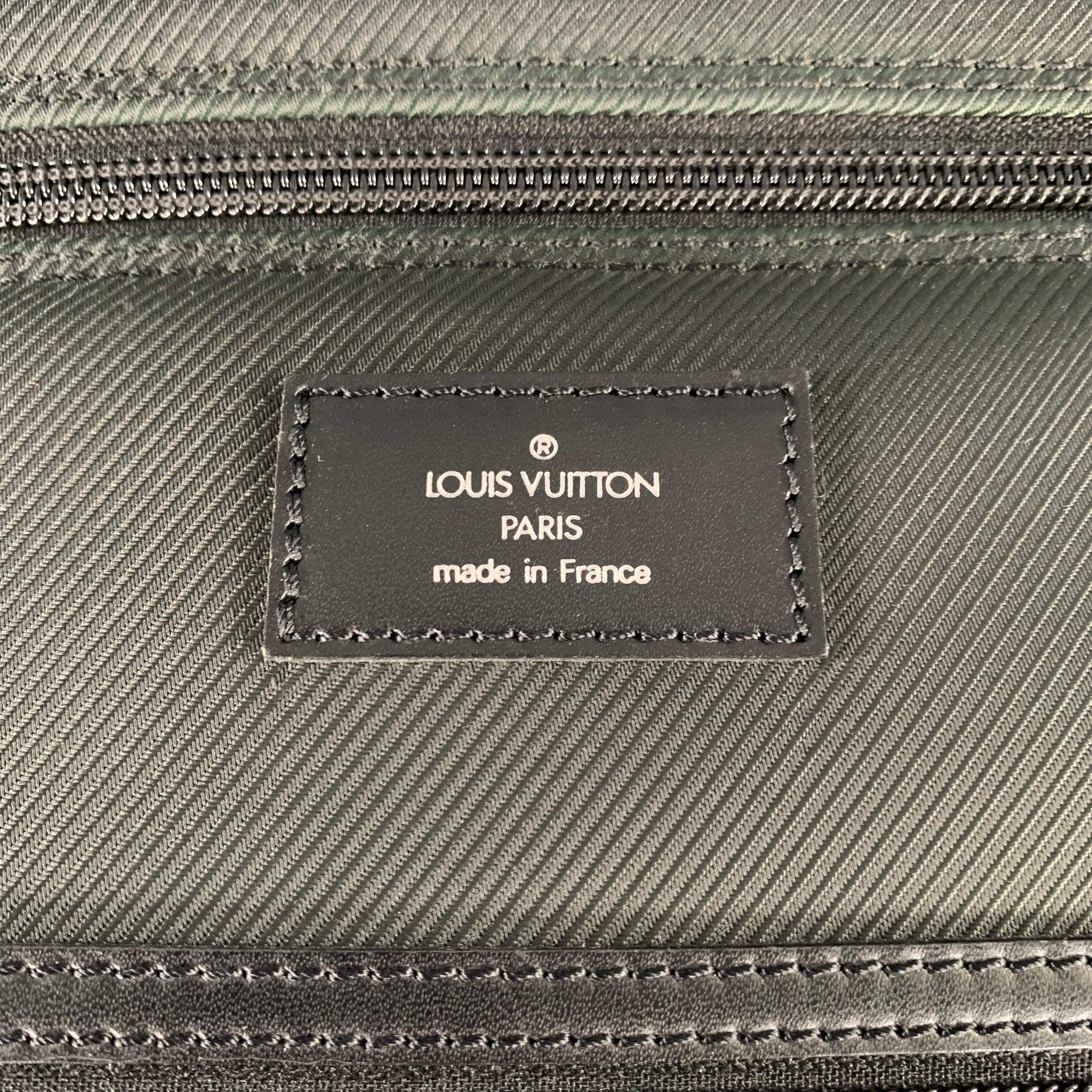 LOUIS VUITTON Taiga Santore Ardoise Green Black Two Tone Nylon Leather Travel Suitcase Bag In Good Condition For Sale In San Francisco, CA