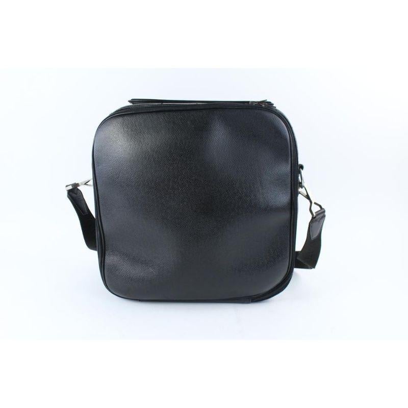 Louis Vuitton Taiga Tura 2way Luggage 7lz0802 Black Leather Messenger Bag 3