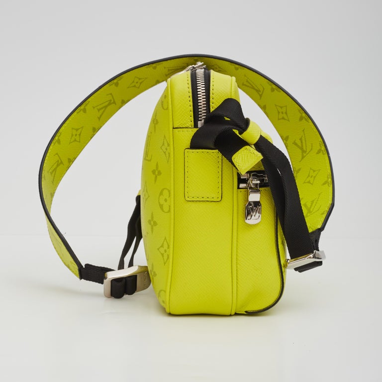 Louis Vuitton Taigarama Monogram Yellow Outdoor Messenger Bag (2019) at  1stDibs