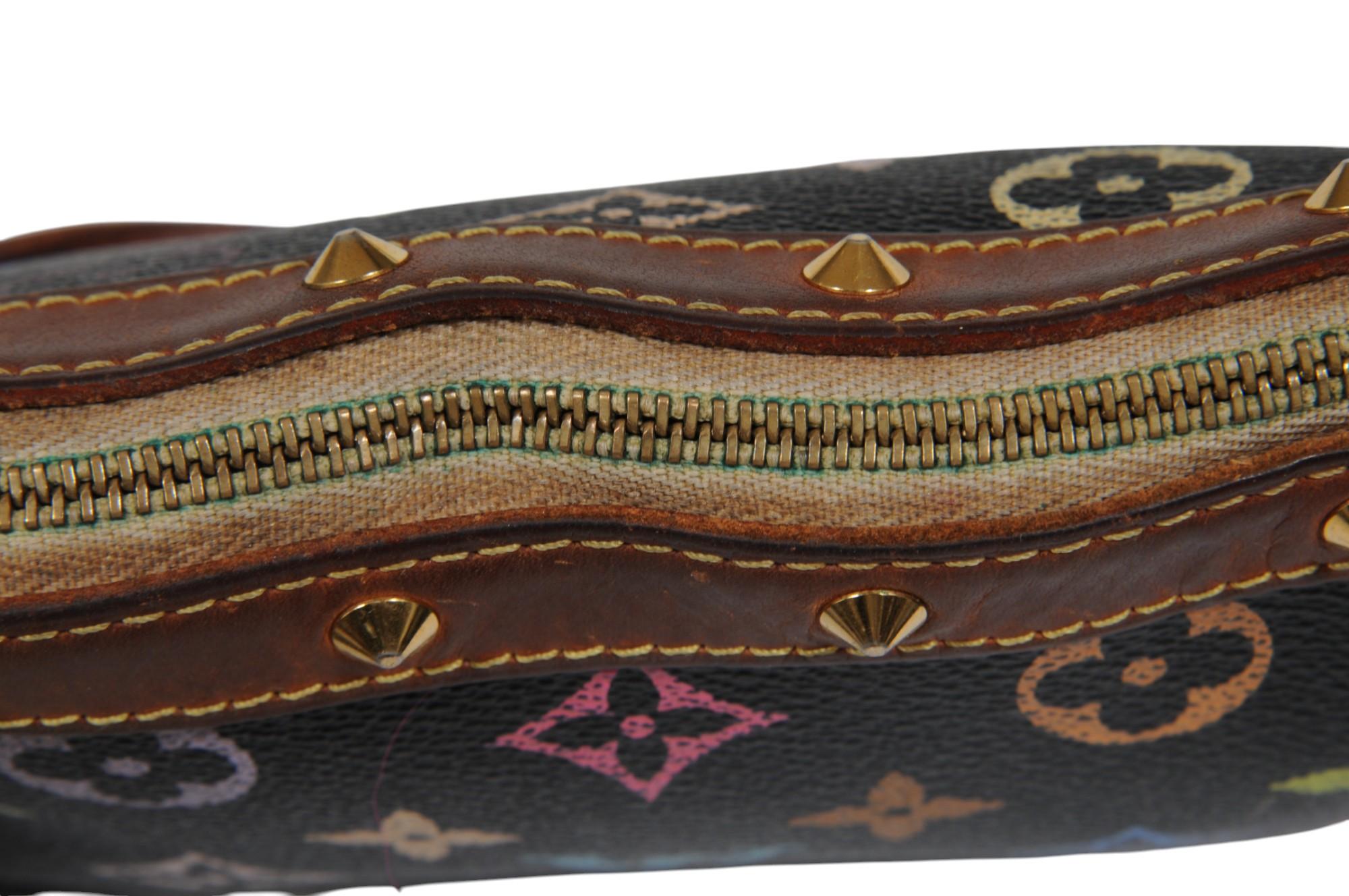 Louis Vuitton Takashi Murakami Pochette Accessoire Nero Marrone con Borchie in vendita 12