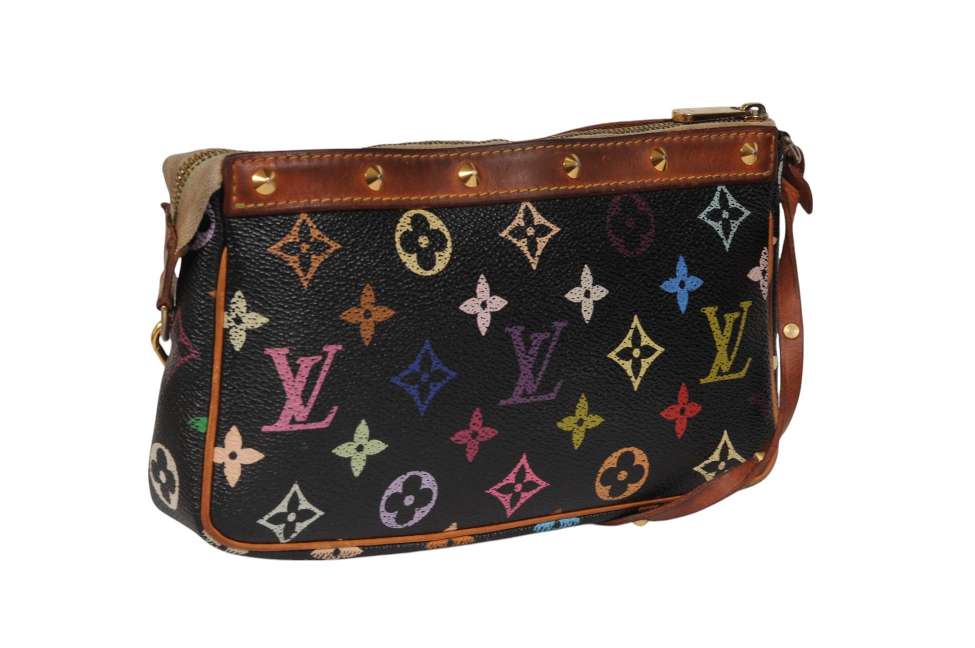 Louis Vuitton Takashi Murakami Pochette Accessoire Nero Marrone con Borchie in vendita 2
