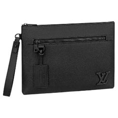 Louis Vuitton Takeoff Pouch Black Grained Calf Leather