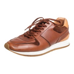 Louis Vuitton Zapatillas bajas con cordones de piel tostada talla 43