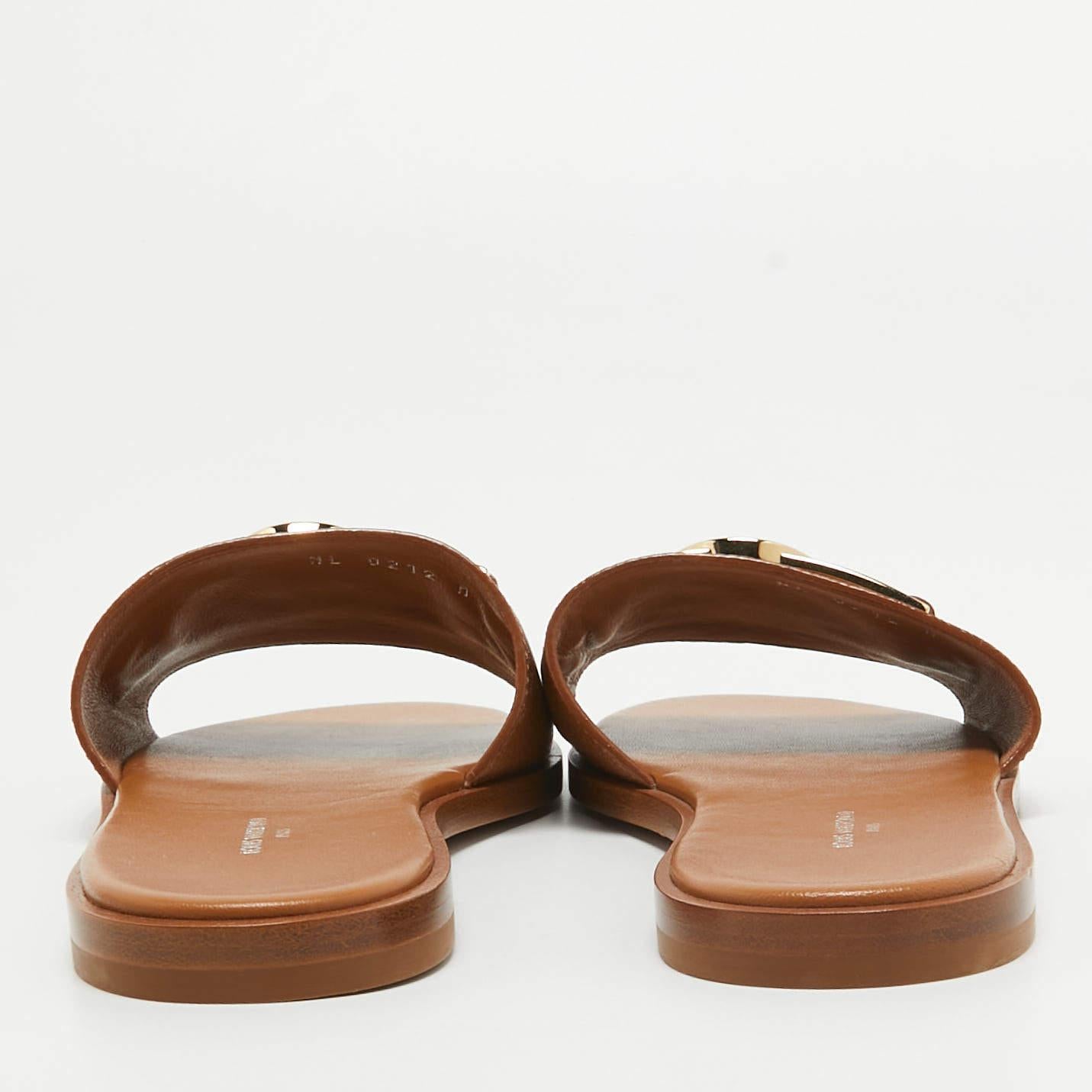 Louis Vuitton Tan Leather Lock It Flat Slides Size 37 3