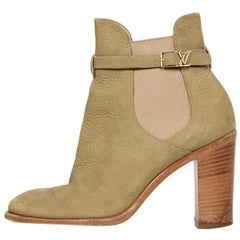 Louis Vuitton Tan Suede Ankle Booties sz 37