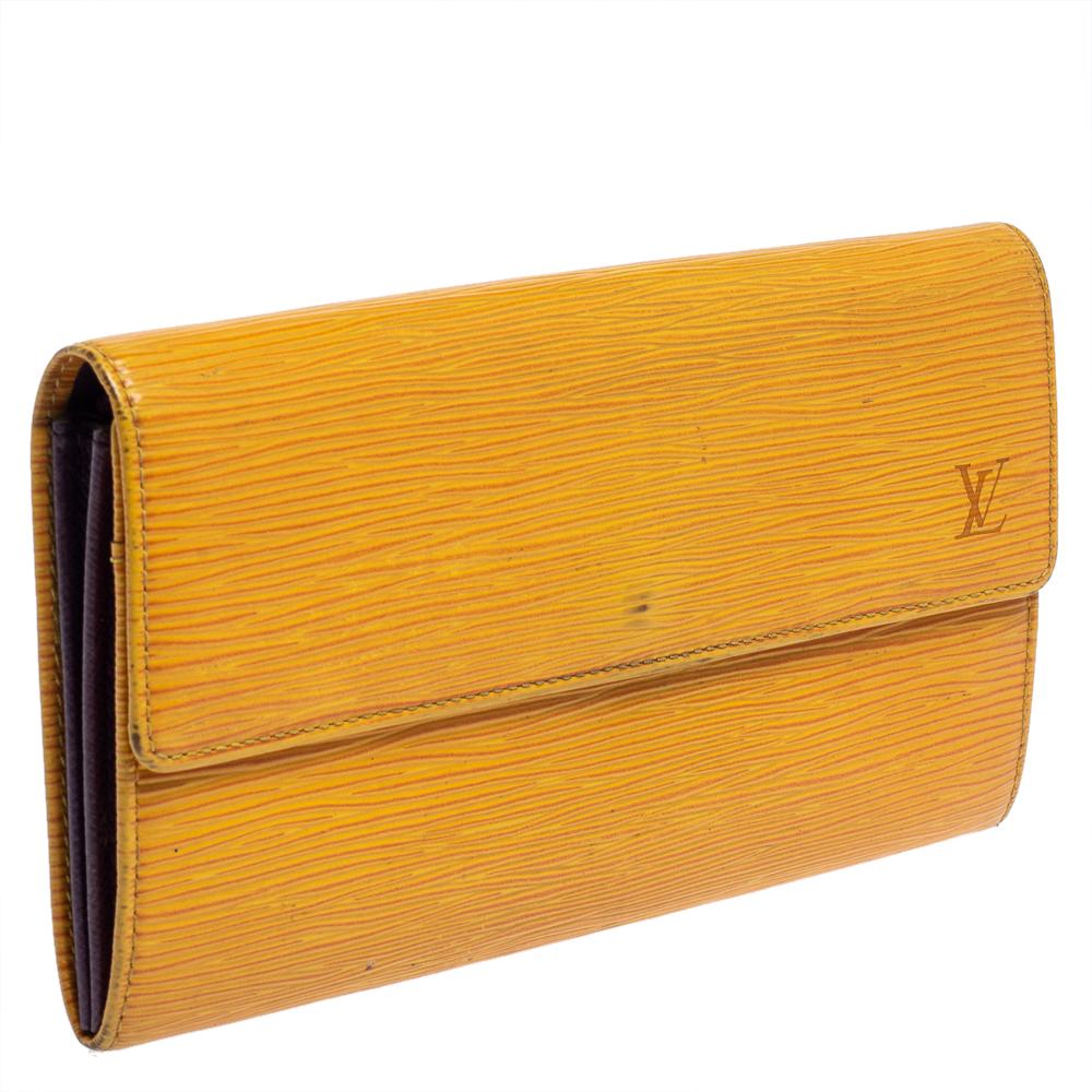 Louis Vuitton Tassel Yellow Epi Leather Porte Tresor International Wallet In Fair Condition In Dubai, Al Qouz 2